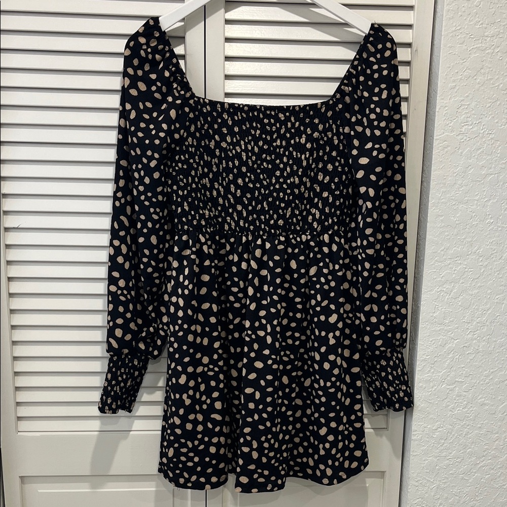 Black and Cream Long Sleeve Dress